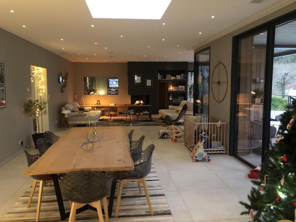 Grande Villa De Luxe Perigueux Luaran gambar
